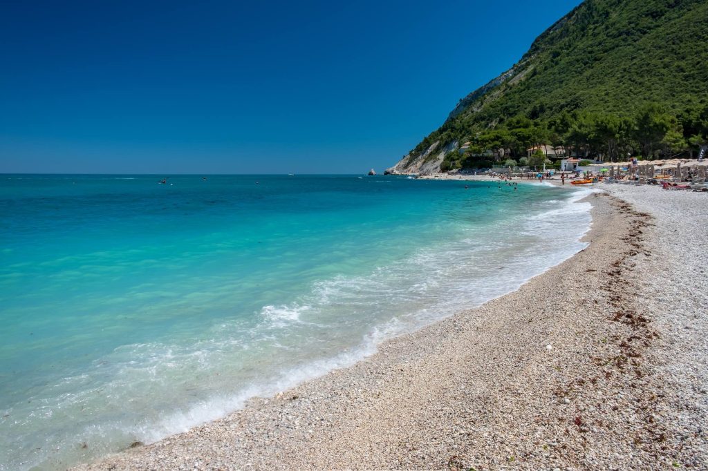 Le 5 spiagge più romantiche d’Italia 6 shutterstock 1788745112 1